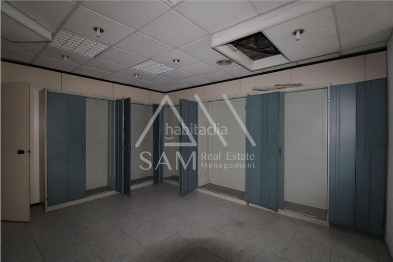 Foto fe24e6dd-709c-4b25-898c-374aeaad6c11. Oficina a Sant Andreu de Palomar Barcelona