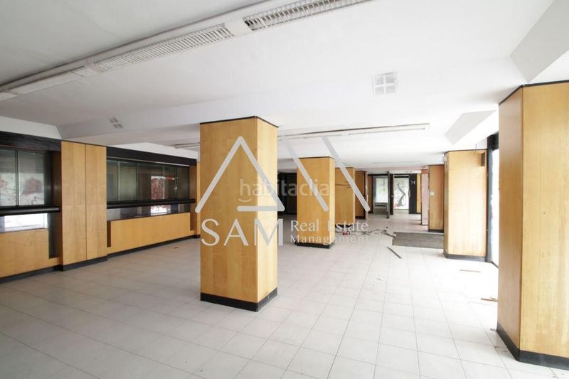 Foto d5a8f888-e668-4abc-af5d-04b655692382. Local comercial a Sant Martí de Provençals Barcelona