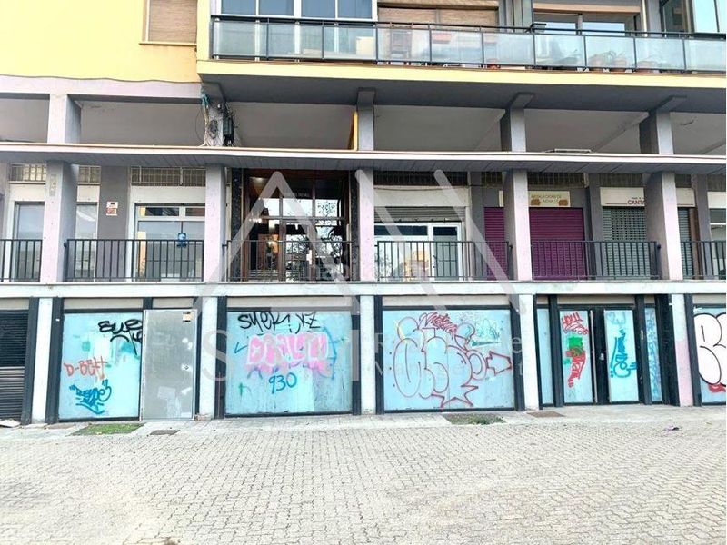 Foto e2f4cf9d-8a8e-46ba-a3ba-3d6e83b83d82. Local comercial a Sant Martí de Provençals Barcelona