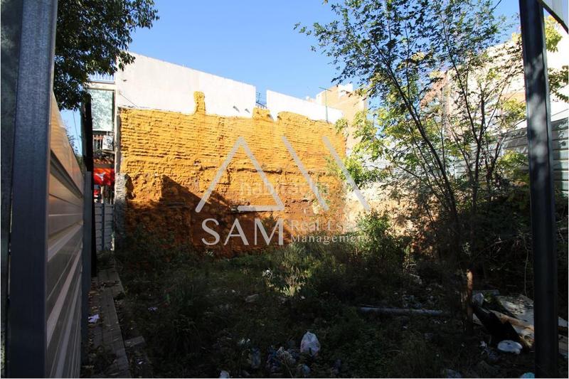Foto 7ede39e5-d3f5-4d5e-ade3-bc1c5777a9db. Terreno residencial en La Salut Badalona