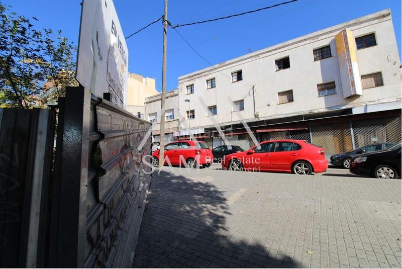 Foto cea6e4bb-0bec-48ac-98a1-c7917a8f0c3d. Terreno residencial en La Salut Badalona