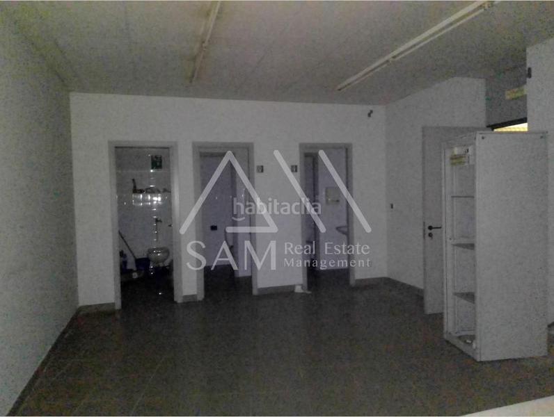 Foto 49d4a0da-feab-4ba8-a3a4-35fc2d90fa08. Local comercial a Font dels Capellans - Sagrada Familia Manresa