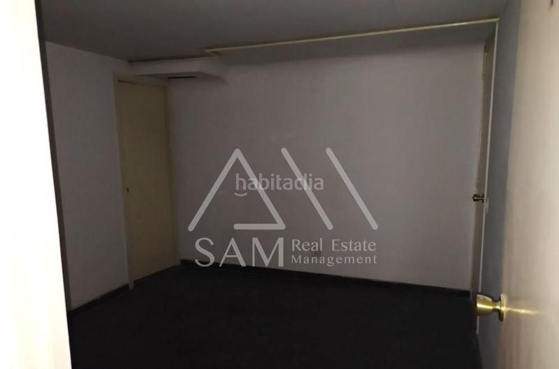Foto 7821c647-9730-4107-b4e3-5cebb7df1658. Local comercial en Centre - Passeig i Rodalies Manresa