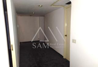 Locale commerciale in Passeig de Pere III