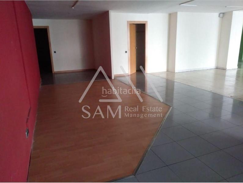 Foto 9efb2beb-6991-4d67-aaaf-983f36c8f43b. Locale commerciale in La Verneda - La Pau Barcelona