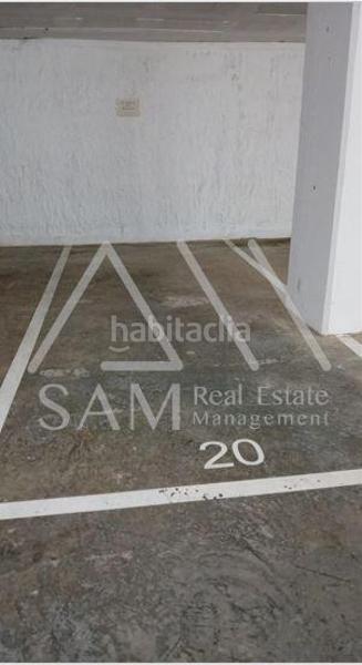 Foto 889b7912-14f5-4918-9c53-ac9b52b550de. Parking voiture dans Montornès del Vallès