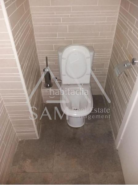 Foto 6720a4a4-7b3c-4ecc-8fc9-0f6a1e00930e. Büro mit parking in Fort Pienc Barcelona