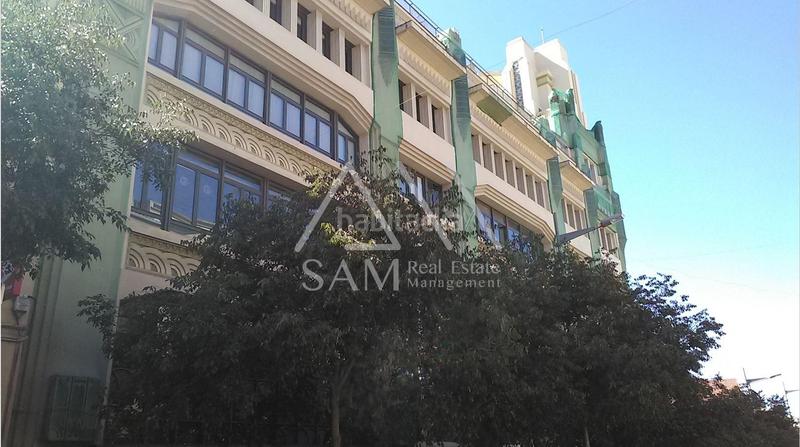 Foto 941b77ee-ed4c-4370-a034-a2f172027e4a. Bureau dans Barri Antic Manresa