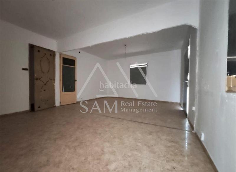 Foto c43ad541-e42d-4400-b361-4691370adb96. Pis a Mariola Lleida