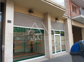 Locale commerciale in Instituts-Universitat. Amplio local comercial en lérida  excelente ubicación