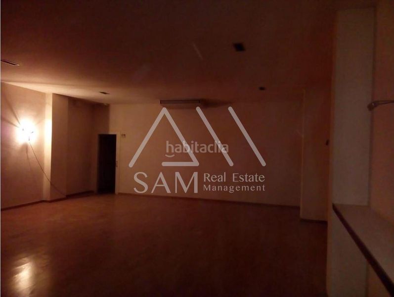 Foto d5d5b6fd-0257-4660-a221-17d4915346a3. Local comercial a Instituts-Universitat Lleida