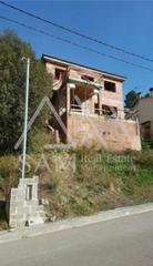 Maison à Castellgalí. En construccion