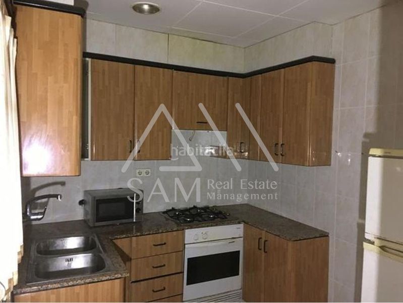 Foto 3865ca8f-2e34-4d36-9ad5-3ea08e3be0c2. Edificio in Navàs