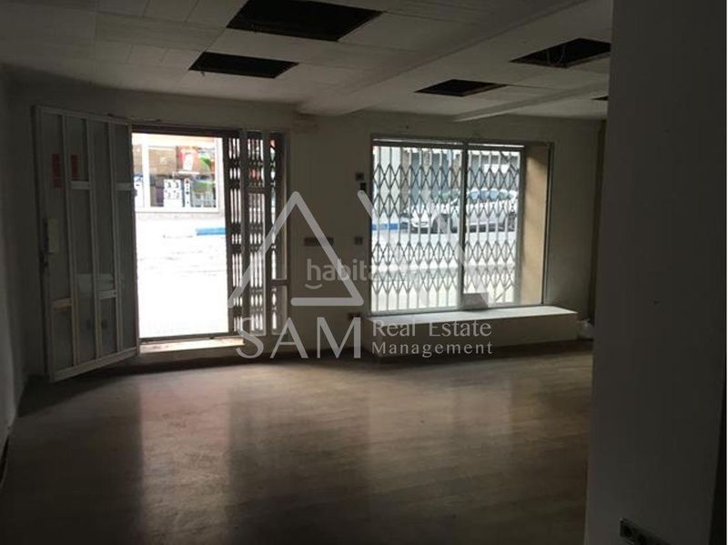 Foto e687b7e3-b50b-44e7-97b0-08fd1b9a6ae5. Edificio in Navàs