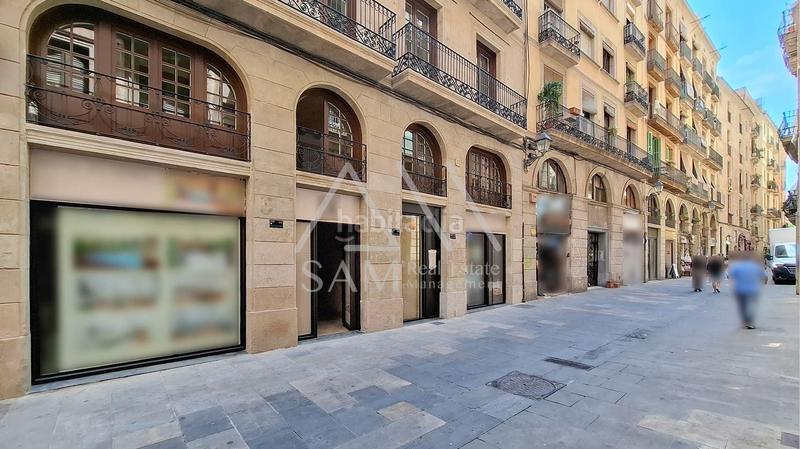 Foto 1d99857e-4a39-4098-8777-f7efda7c3374. Business premise in Raval Barcelona