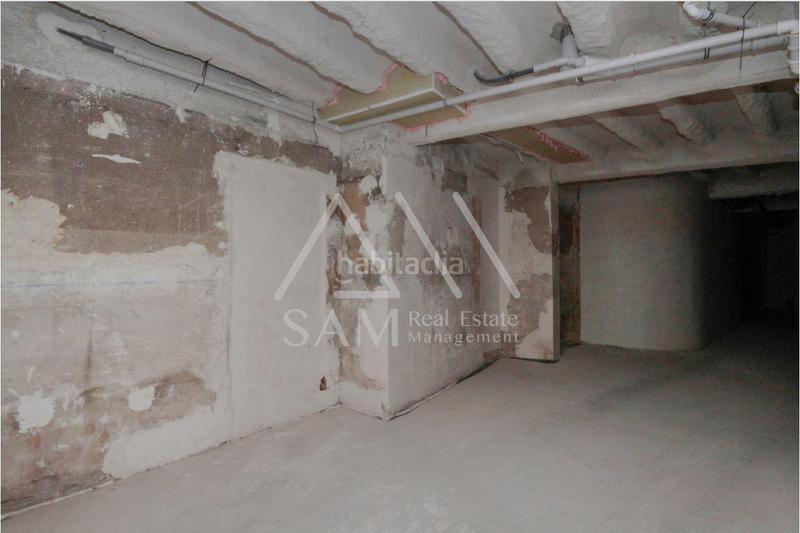 Foto 186870b2-0930-47dd-8ed6-fed8b0f492cb. Local comercial en Raval Barcelona