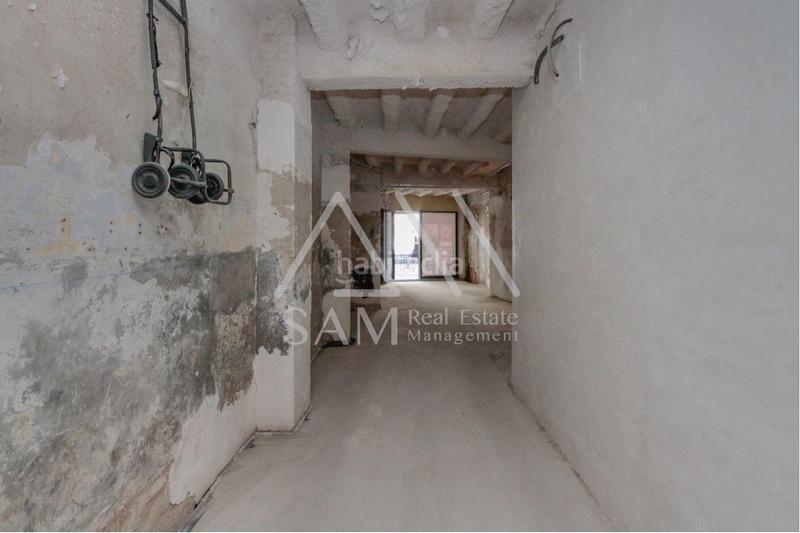 Foto 316c6e96-7d21-4d2f-90f6-161aebf8e40c. Local comercial en Raval Barcelona