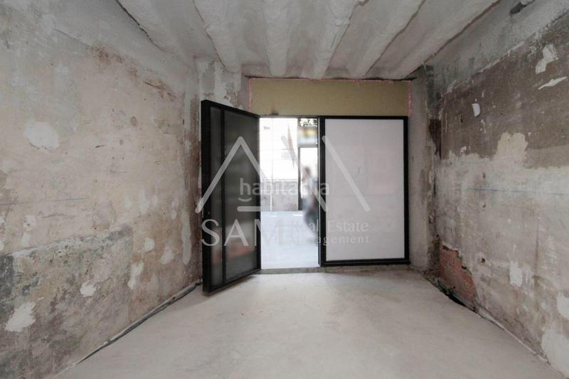Foto 82365aee-bb32-4057-845c-411c2d88e6da. Local comercial en Raval Barcelona