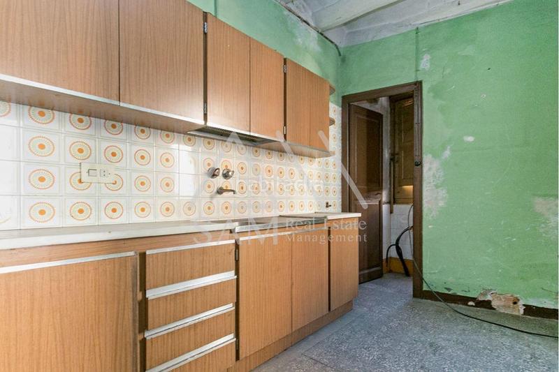 Foto fe3cc278-29aa-4d11-b62f-b53c5e71a14a. Building in Barri Antic Manresa