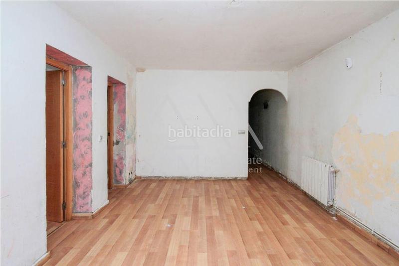 Foto 109abebd-c34a-4dab-8bb8-54d891851368. Planta baixa a Centre-Eixample-Can Llobet Barberà del Vallès