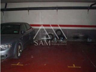 Car parking in El Poble Sec - Parc de Montjuïc