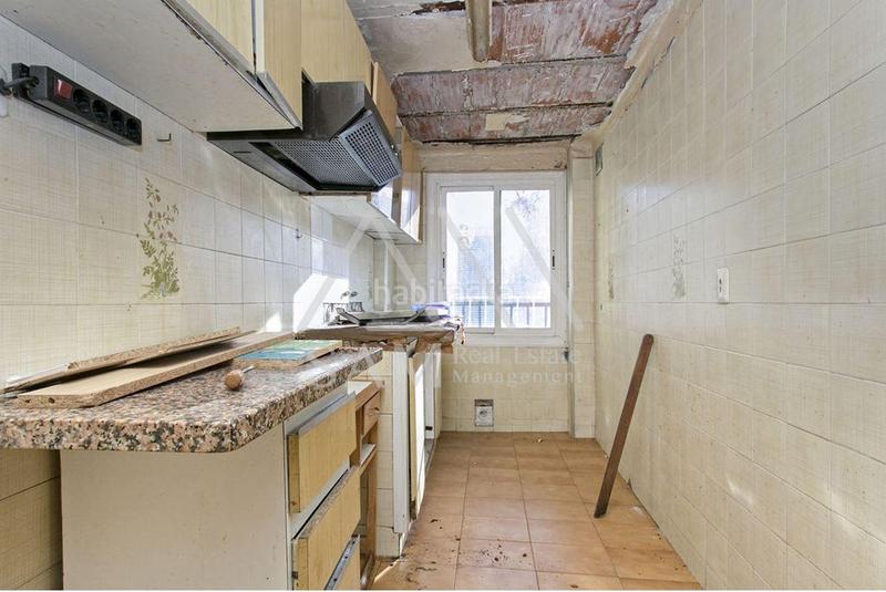 Foto a6eb0353-4e22-4a2e-ba8a-d9a90e73dd19. Piso en Barri Antic Manresa