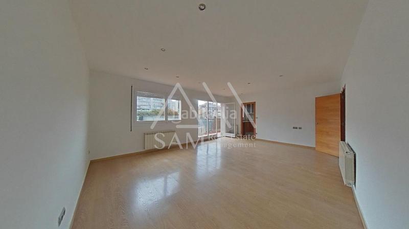 Foto df492c37-fed5-4ac9-aa6f-ec044e1bac32. Pis a Font dels Capellans - Sagrada Familia Manresa