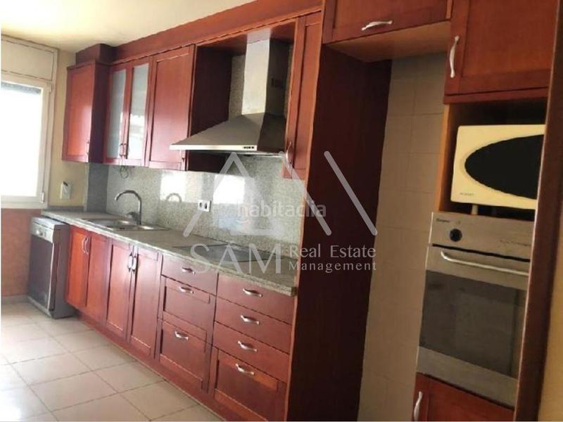 Foto 7a0388e8-d081-4069-a0c6-bd6ffda53531. Piso en bases de Manresa - carretera de santpedor Manresa