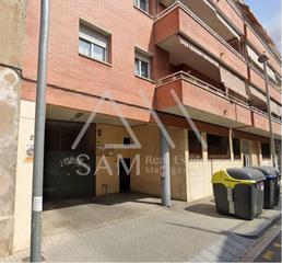 Autoparkplatz in Llefià