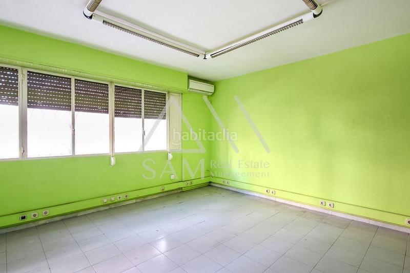 Foto 9de27dbd-746a-41e5-baac-b3e0683a1159. Bureau dans La Nova Esquerra de l´Eixample Barcelona