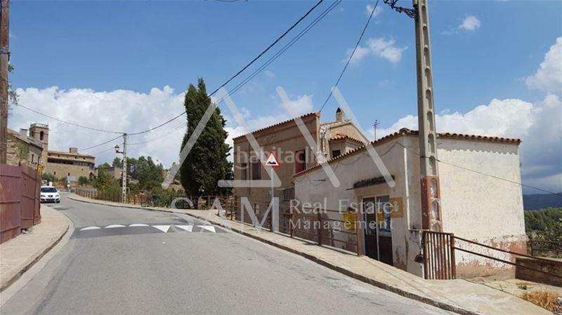 Foto d595664d-bc55-4c07-a9bc-4e1c3108aa76. Casa en Castellgalí