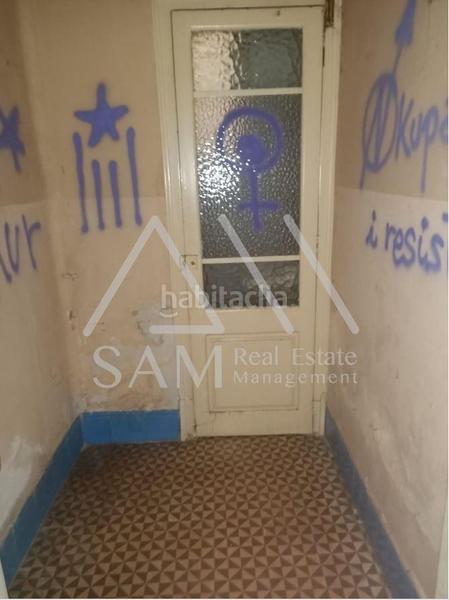 Foto 76cebd72-8440-48fc-8ff9-476997c9e896. Casa en Centre Sabadell