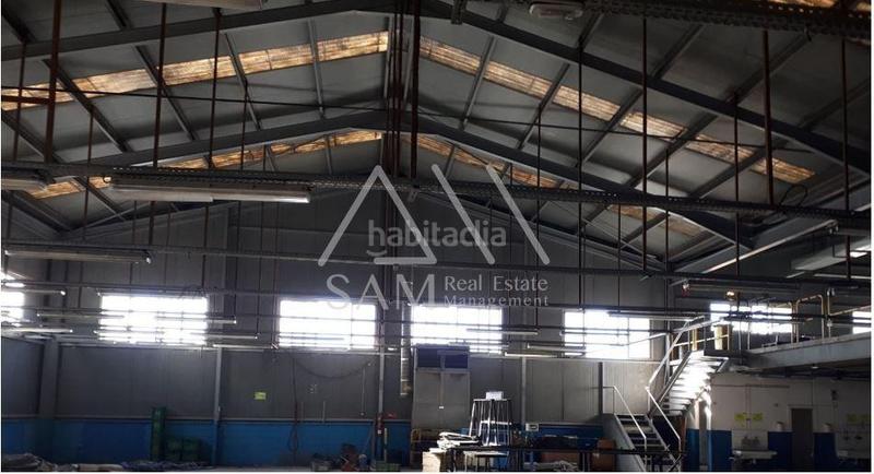 Foto 3698af09-32b5-4902-97a9-e18e9289fda4. Bâtiment à usage industriel dans Zona Industrial Ripollet