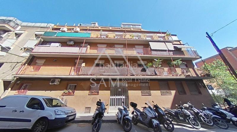 Foto 4e7bfdc5-a57d-4a80-9b76-7167593c8bfd. Ático en Puigfred Badalona