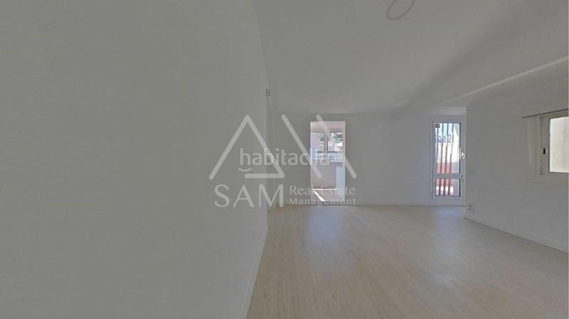 Foto 091e15d5-7448-409a-9d1d-a8bed6667b7c. Dachwohnung in Puigfred Badalona