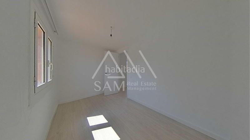 Foto 4c60ebcb-0ed4-419a-a484-0213a53cb4f3. Dachwohnung in Puigfred Badalona