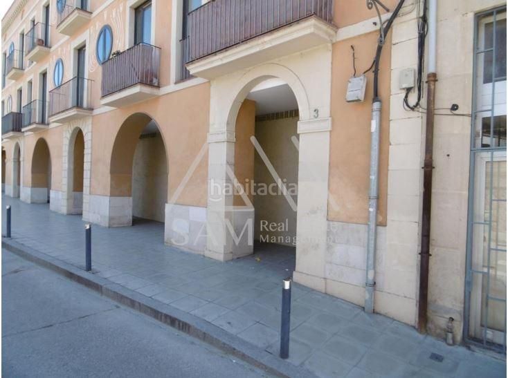 Foto d58064e5-49cd-42cb-884d-cc1bfeaaee09. Local comercial a Tàrrega