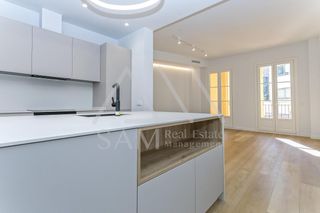 Pis a Raval. Vivienda exclusiva junto a plaza catalunya y calle pelayo, con p