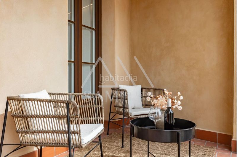 Piso vivienda exclusiva junto a plaza catalunya y calle pelayo, con piscina comunitaria en Barcelona - Imagen 3