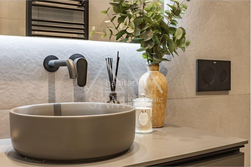 Piso vivienda exclusiva junto a plaza catalunya y calle pelayo, con piscina comunitaria en Barcelona - Imagen 39