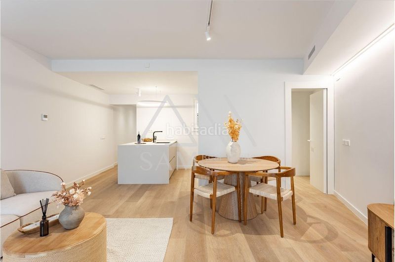 Piso vivienda exclusiva junto a plaza catalunya y calle pelayo, con piscina comunitaria en Barcelona - Imagen 9