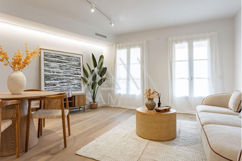 Piso vivienda exclusiva junto a plaza catalunya y calle pelayo, con piscina comunitaria en Barcelona - Imagen 10