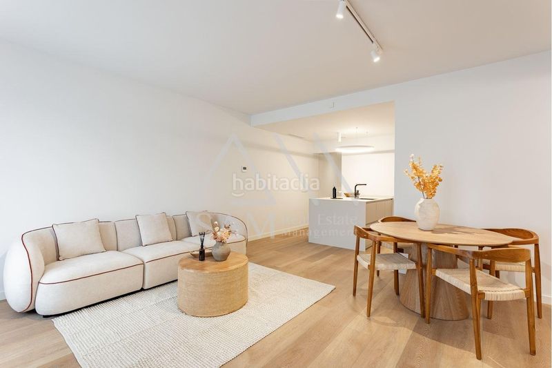 Piso vivienda exclusiva junto a plaza catalunya y calle pelayo, con piscina comunitaria en Barcelona - Imagen 7