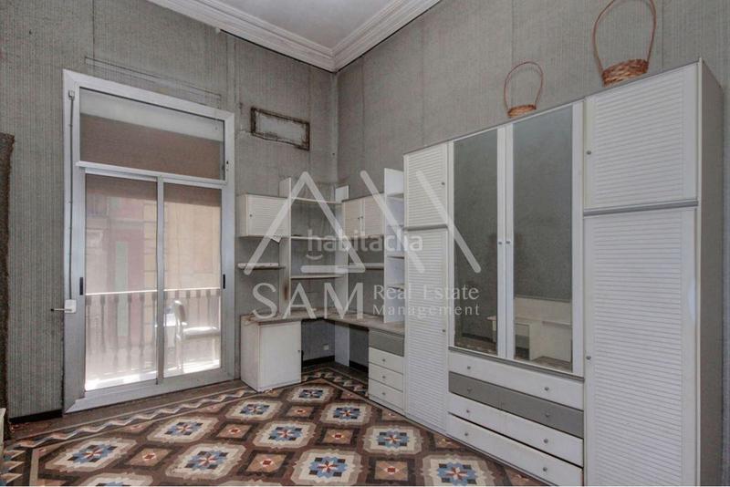 Foto 1db8427c-a569-4a11-846f-83b5a3a08e8f. Piso en Gòtic Barcelona