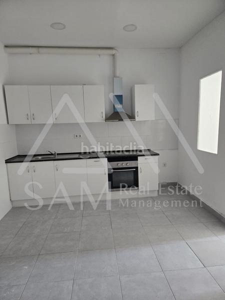 Foto 3ada2048-15e1-4a11-93d7-796206f1ceff. Flat in El Clot Barcelona