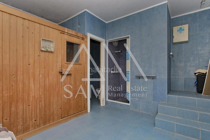 Foto 3e2eeb28-e5ae-4a0f-99f2-66a4068154e8. Casa amb calefacció aparcament piscina a Lliçà d´Amunt