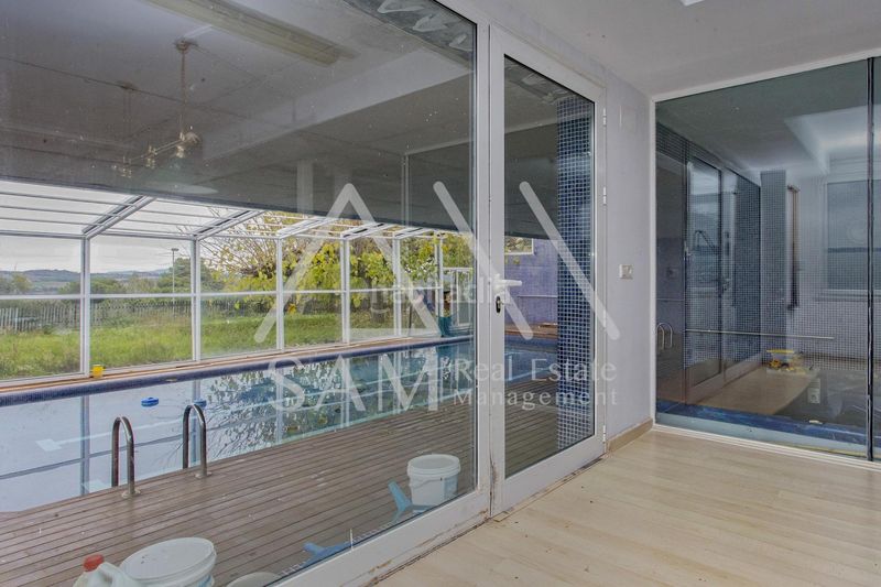 Foto c2626d01-9920-4f3c-aea9-6896e2a8dbee. Casa amb calefacció aparcament piscina a Lliçà d´Amunt