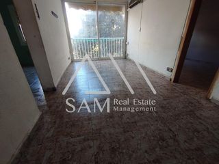 Ground floor in La Salut. Piso a reformar , exterior
