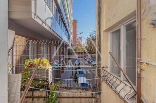 Ground floor in Sant Mart� de Proven�als