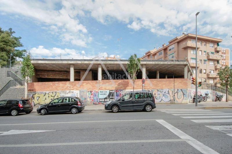 Foto c51938e5-83c9-410c-9630-fe0e13ed6920. Edificio in Serra d'en Camaró Sabadell